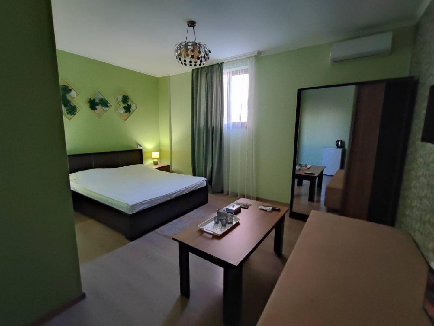 Feier Hotel Erywań Zewnętrze zdjęcie